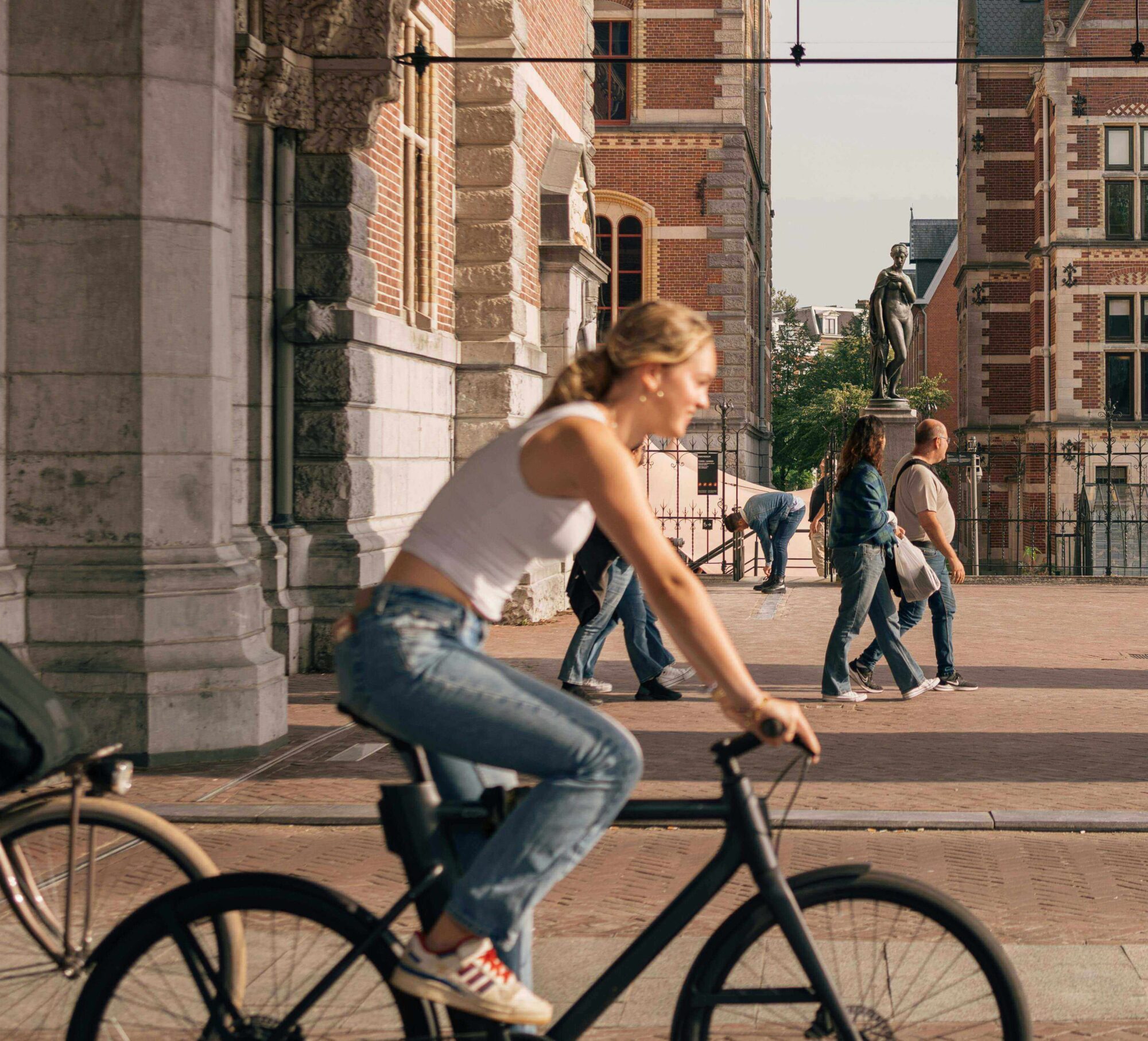 Pexels Ekrulila 19037120 1 1 1 1 E1728394553821 2000×1814